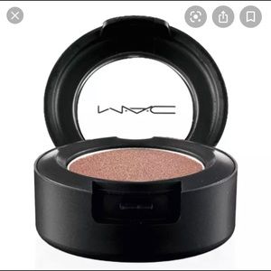 MAC eyeshadow